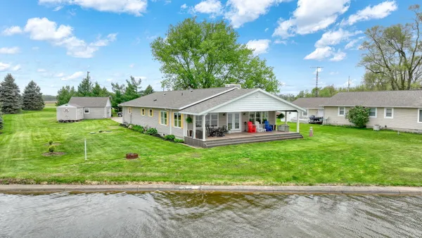 $525,000 | 351 Moser Drive, Bronson, MI 49028