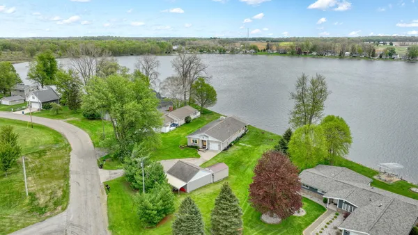 $525,000 | 351 Moser Drive, Bronson, MI 49028
