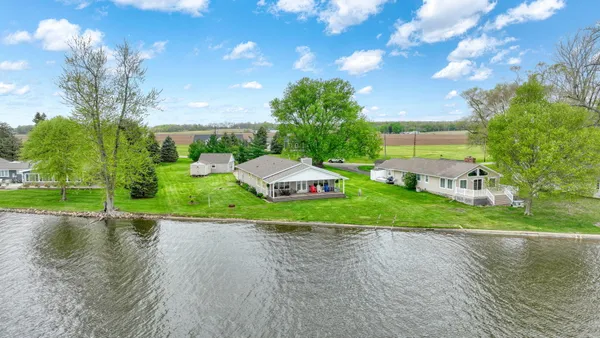 $525,000 | 351 Moser Drive, Bronson, MI 49028