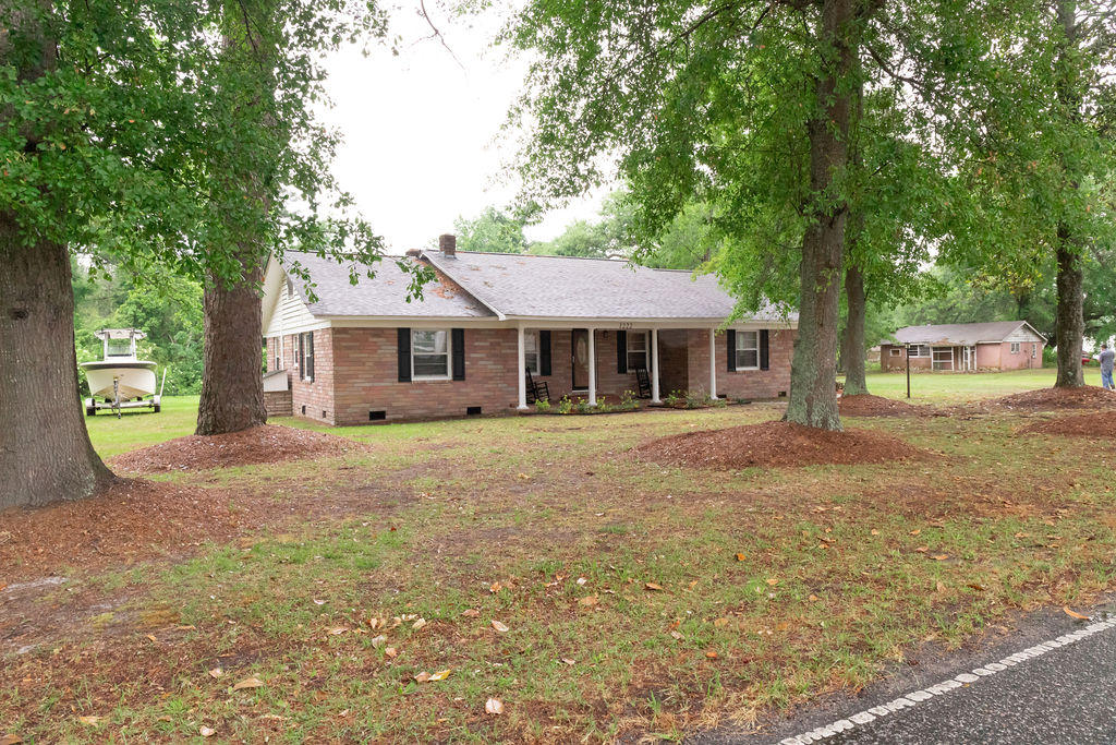 1222 Stokes Road Walterboro, SC 29488 - Photo 40 of 40 IMG_1302