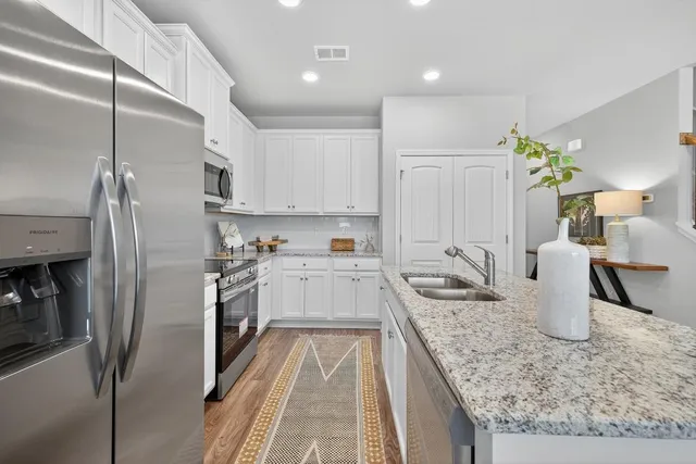 $293,990 | 2813 Lillian Lane, Lithia Springs, GA 30122