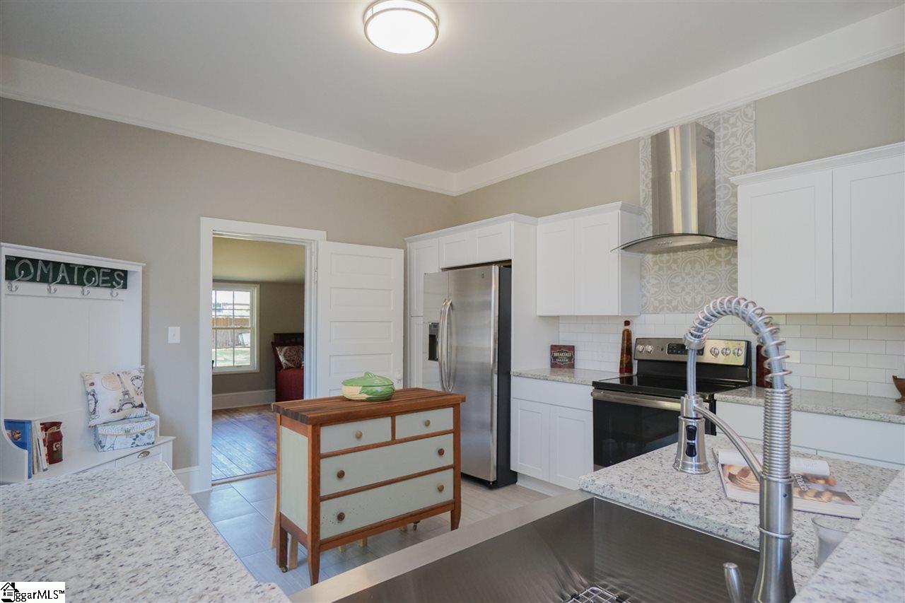 104 Craig Street Fountain Inn, SC 29644 - Photo 13 of 34