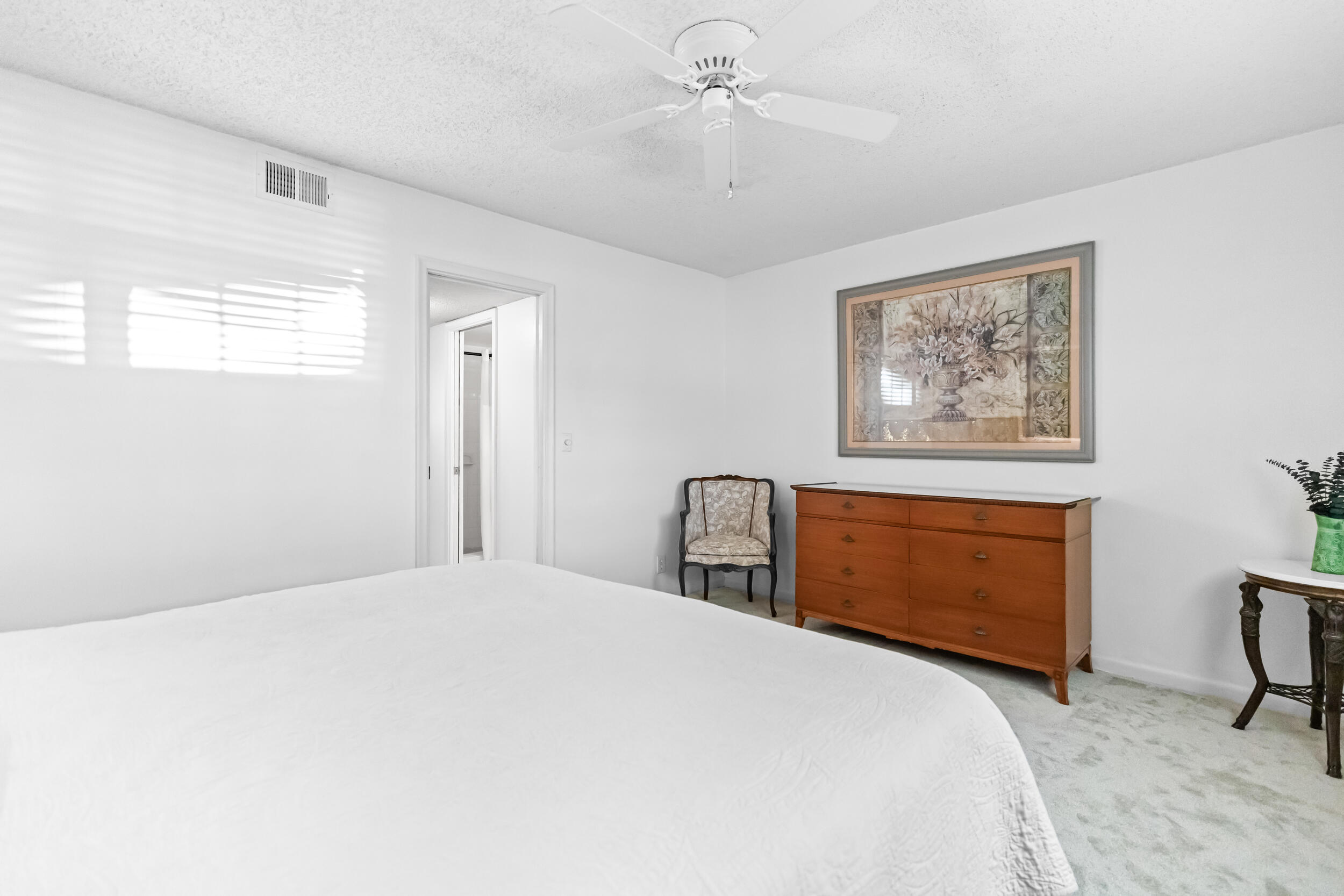 1600 Dover Road, Unit 210B Delray Beach, FL 33445 - Photo 14 of 38 Primary Bedroom