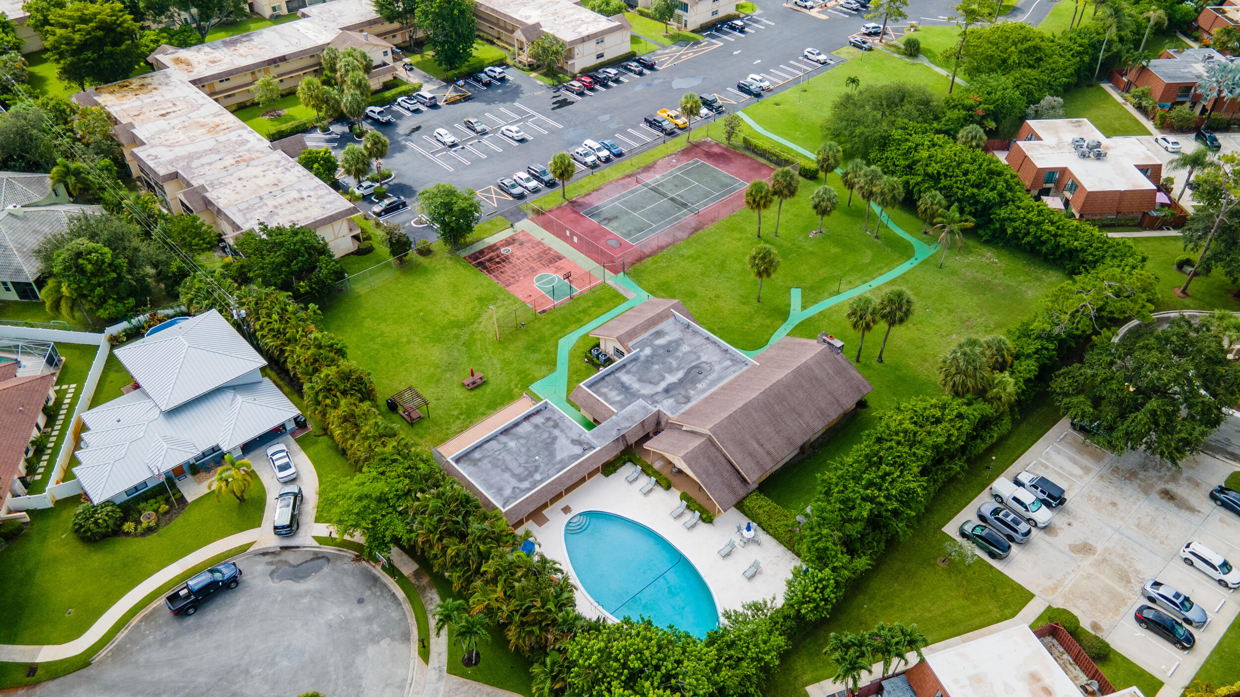 1600 Dover Road, Unit 210B Delray Beach, FL 33445 - Photo 28 of 38 Community Amenities
