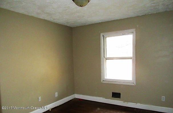 131 Sunnybrook Road Jackson, NJ 08527 - Photo 14 of 21 351-499107 Bedroom (8)