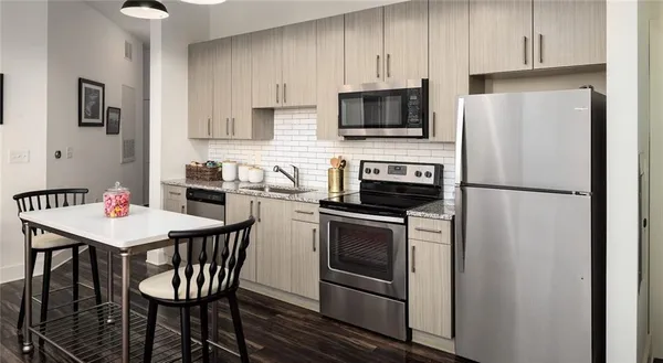 $1,881 | 5193 Peachtree Boulevard, Unit 1216, Chamblee, GA 30341
