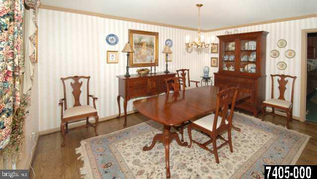3075 Round Hill Road York, PA 17402 - Photo 4 of 9 Gallery Image 4