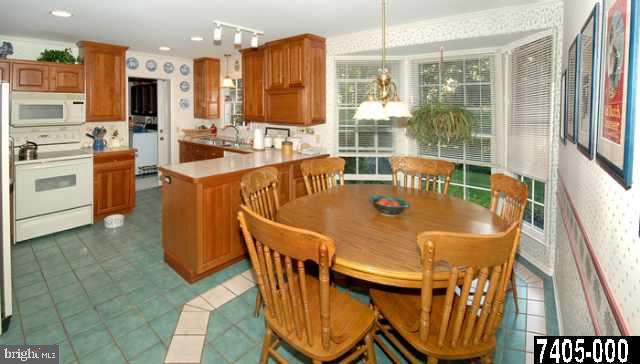 3075 Round Hill Road York, PA 17402 - Photo 5 of 9 Gallery Image 5