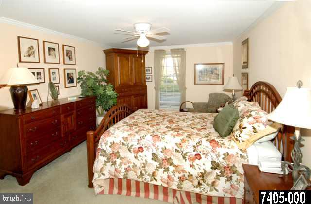 3075 Round Hill Road York, PA 17402 - Photo 6 of 9 Gallery Image 6