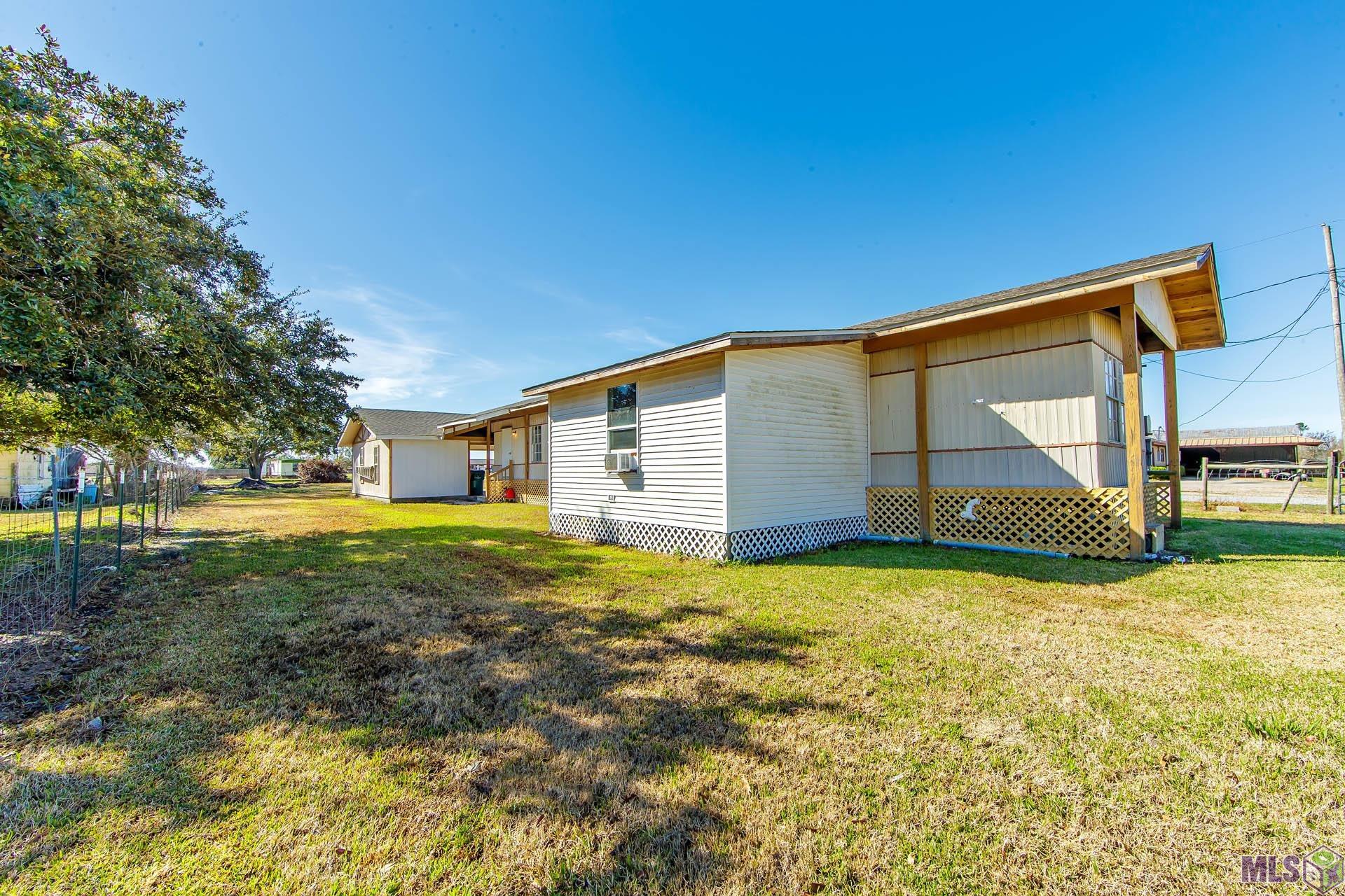 121 Georgina Street Raceland, LA 70394 - Photo 2 of 11