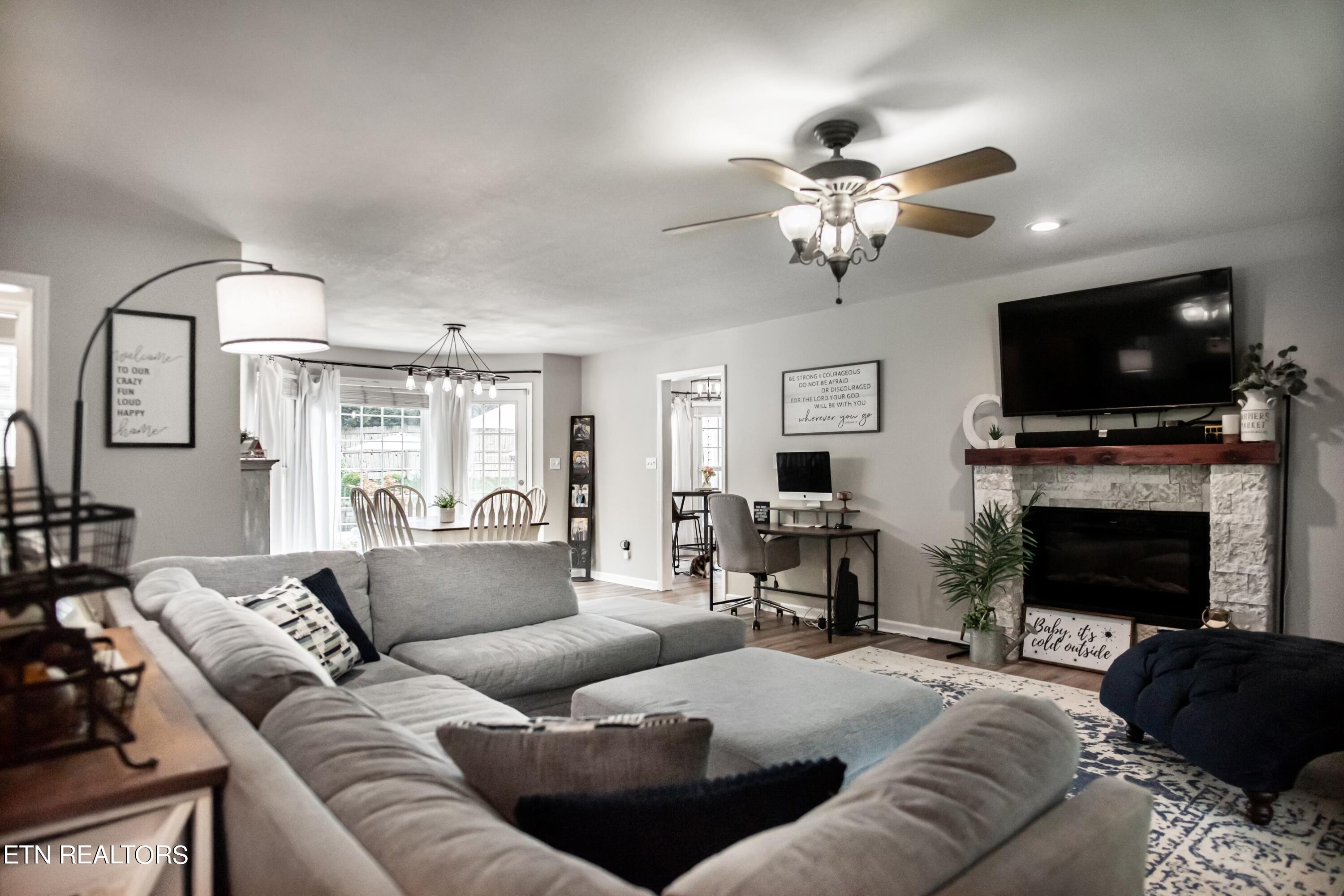 1911 Nichols Quarry Road Knoxville, TN 37920 - Photo 4 of 53 eDSC_5063