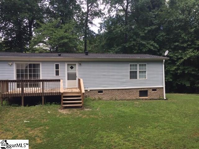 1104 Wofford Shoals Road Fountain Inn, SC 29644 - Photo 5 of 16