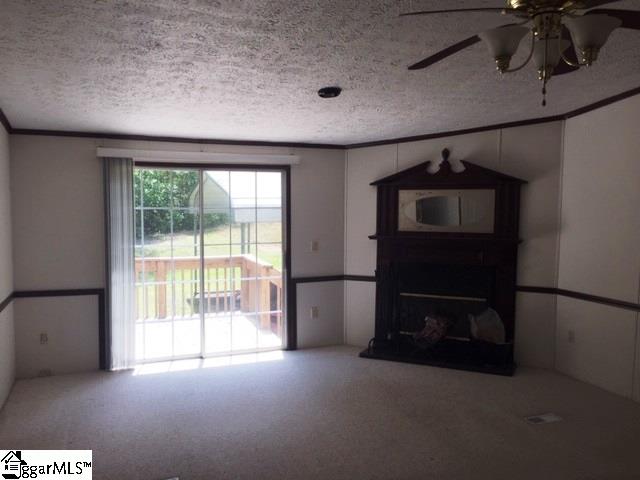 1104 Wofford Shoals Road Fountain Inn, SC 29644 - Photo 9 of 16