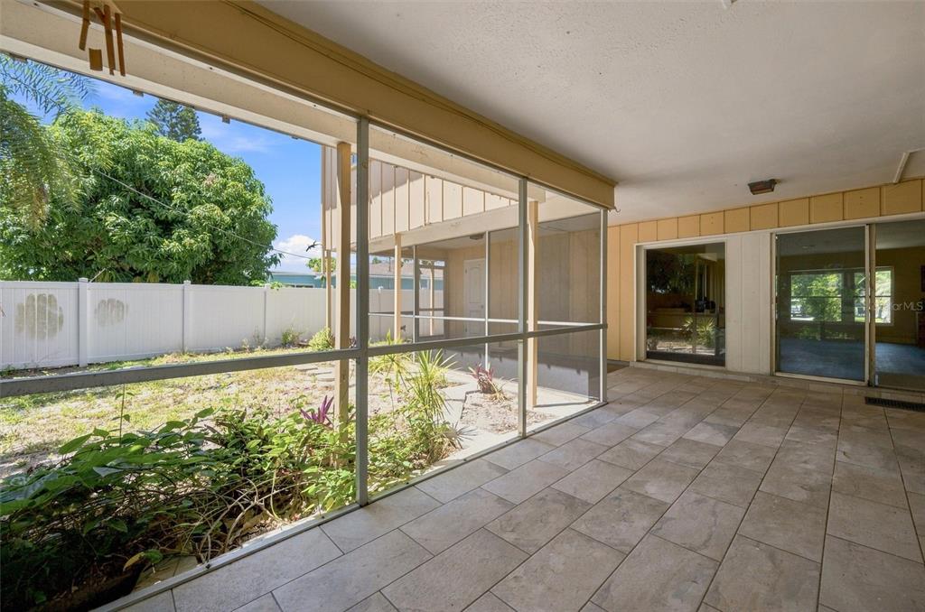 352 Lake Road Venice, FL 34293 - Photo 29 of 55 Gallery Image 29