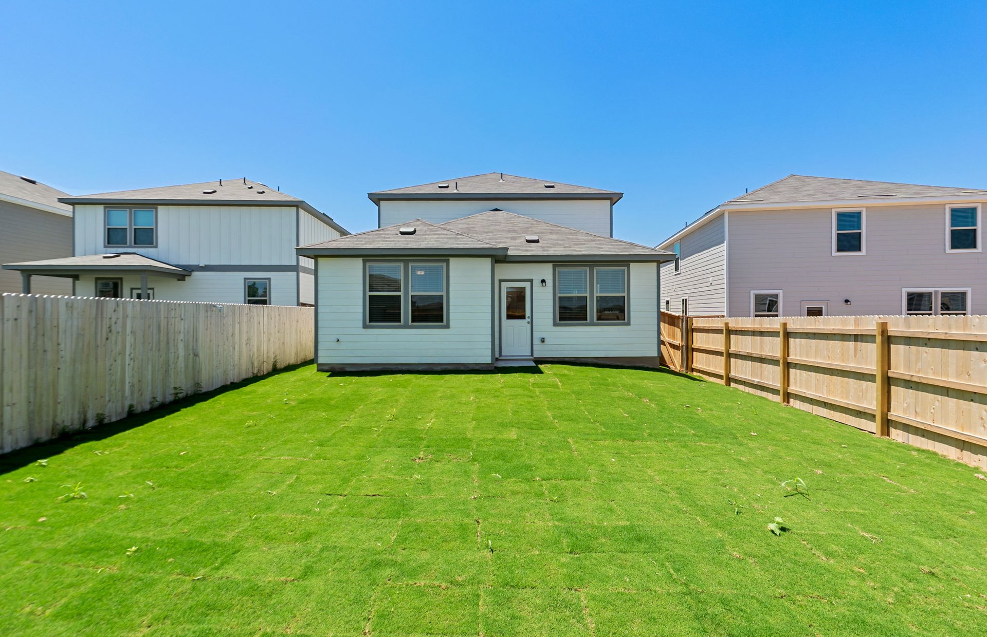148 Green Berets Bend Jarrell, TX 76537 - Photo 20 of 25