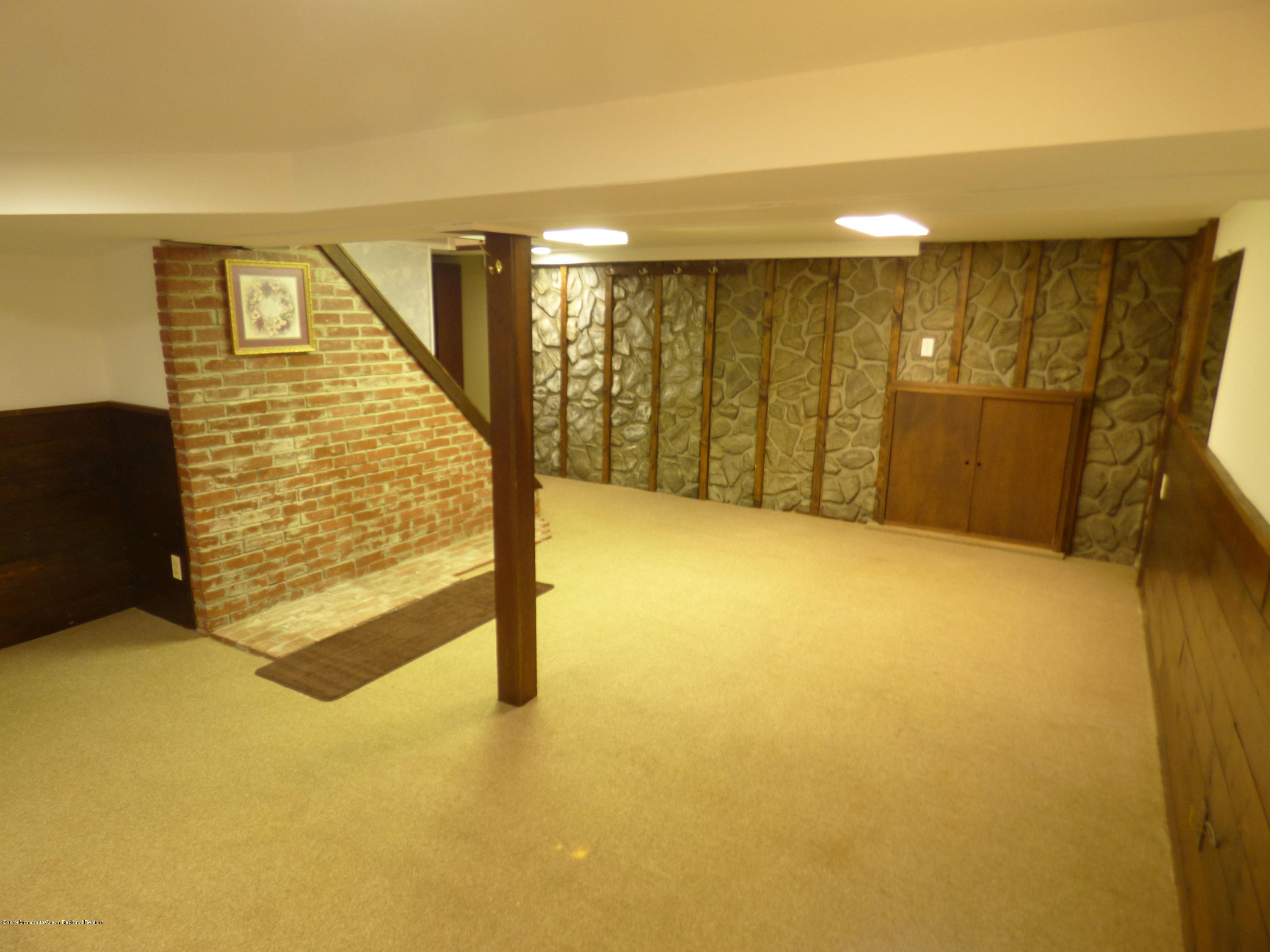 408 Moore Road Neptune Township, NJ 07753 - Photo 26 of 41 P1040422