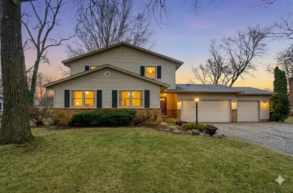 $579,900 | 1539 Clubview Boulevard South, Columbus, OH 43235
