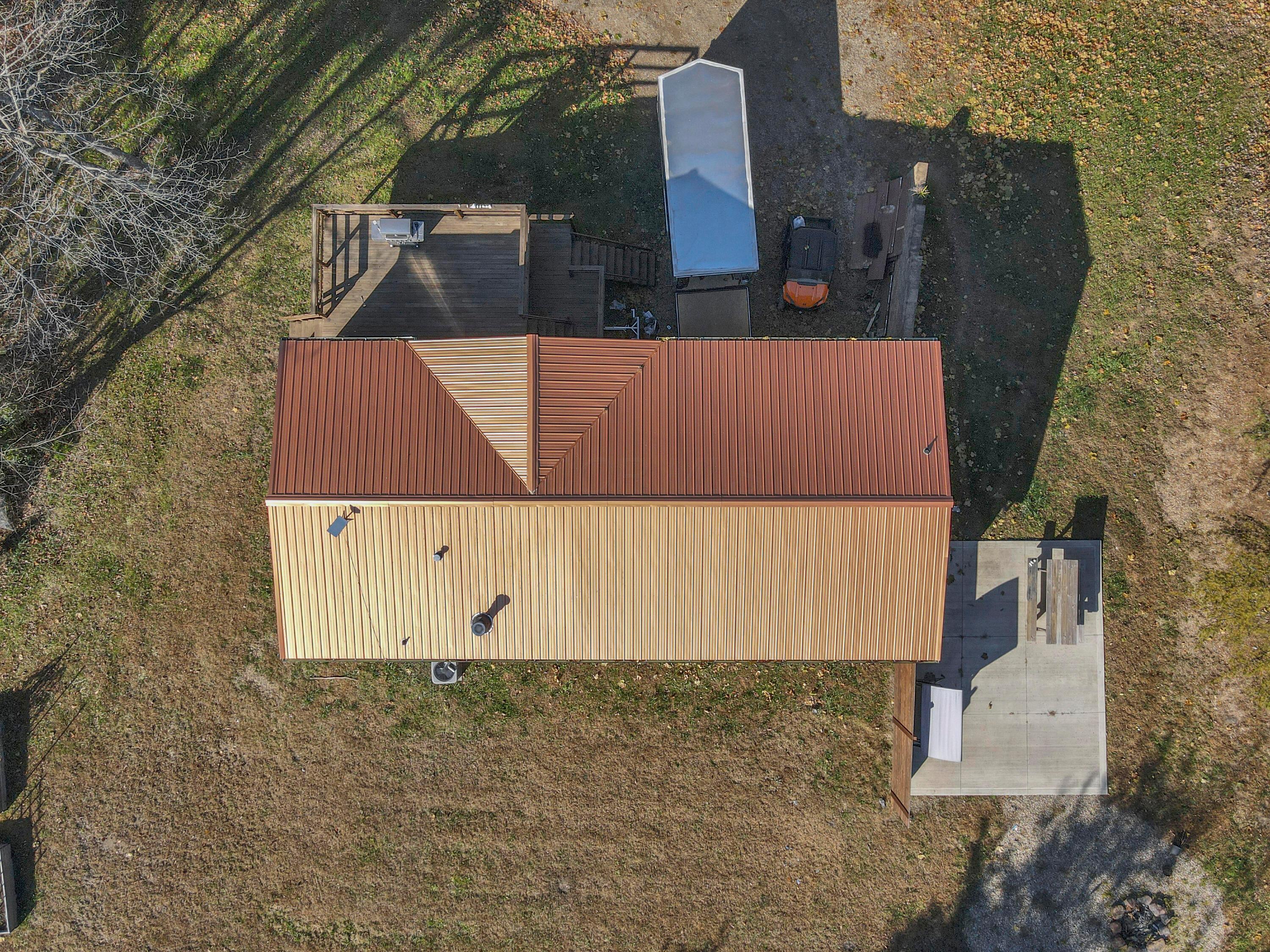18670 Griffith Road Logan, OH 43138 - Photo 8 of 23 18670 top view