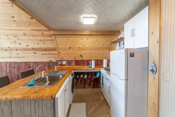 $249,900 | 47 Lakeshore Drive, Montello, WI 53949