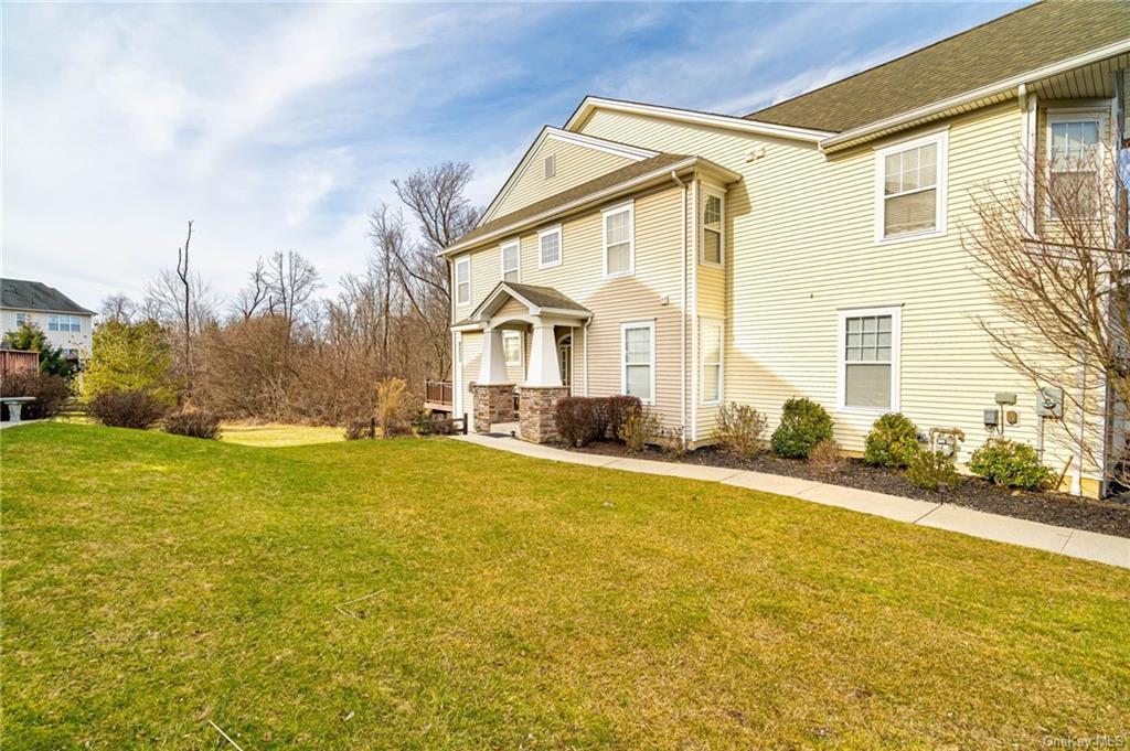 7 Avoncroft Lane, Middletown, NY 10940 Compass