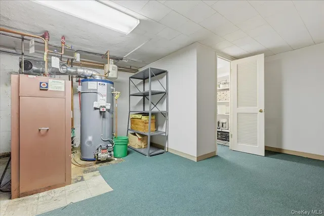 a view of a storage & utility room