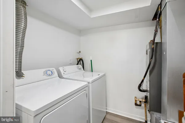 $305,000 | 3948 Sonora Place, Unit 88D, Alexandria, VA 22309