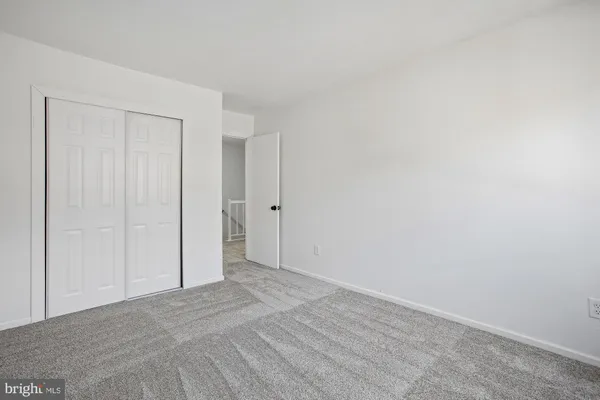 $305,000 | 3948 Sonora Place, Unit 88D, Alexandria, VA 22309