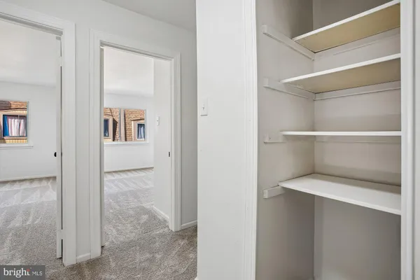 $305,000 | 3948 Sonora Place, Unit 88D, Alexandria, VA 22309