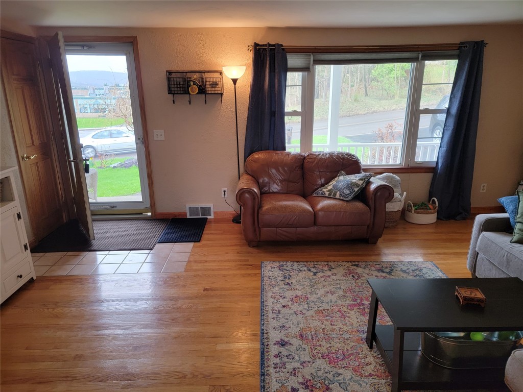 356 Jones Road Vestal, NY 13850 - Photo 13 of 26 Gallery Image 13