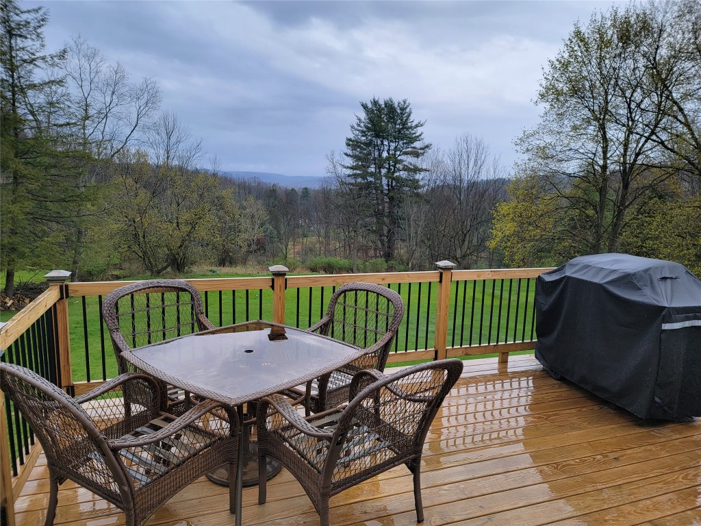 356 Jones Road Vestal, NY 13850 - Photo 8 of 26 Gallery Image 8