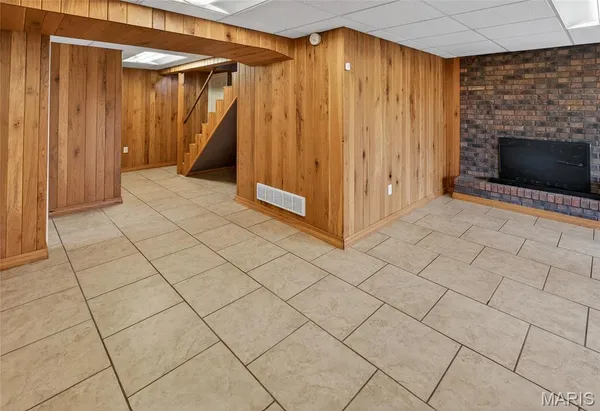 $299,900 | 237 Rolling Hills Drive, Cape Girardeau, MO 63701