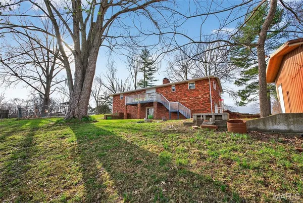 $299,900 | 237 Rolling Hills Drive, Cape Girardeau, MO 63701