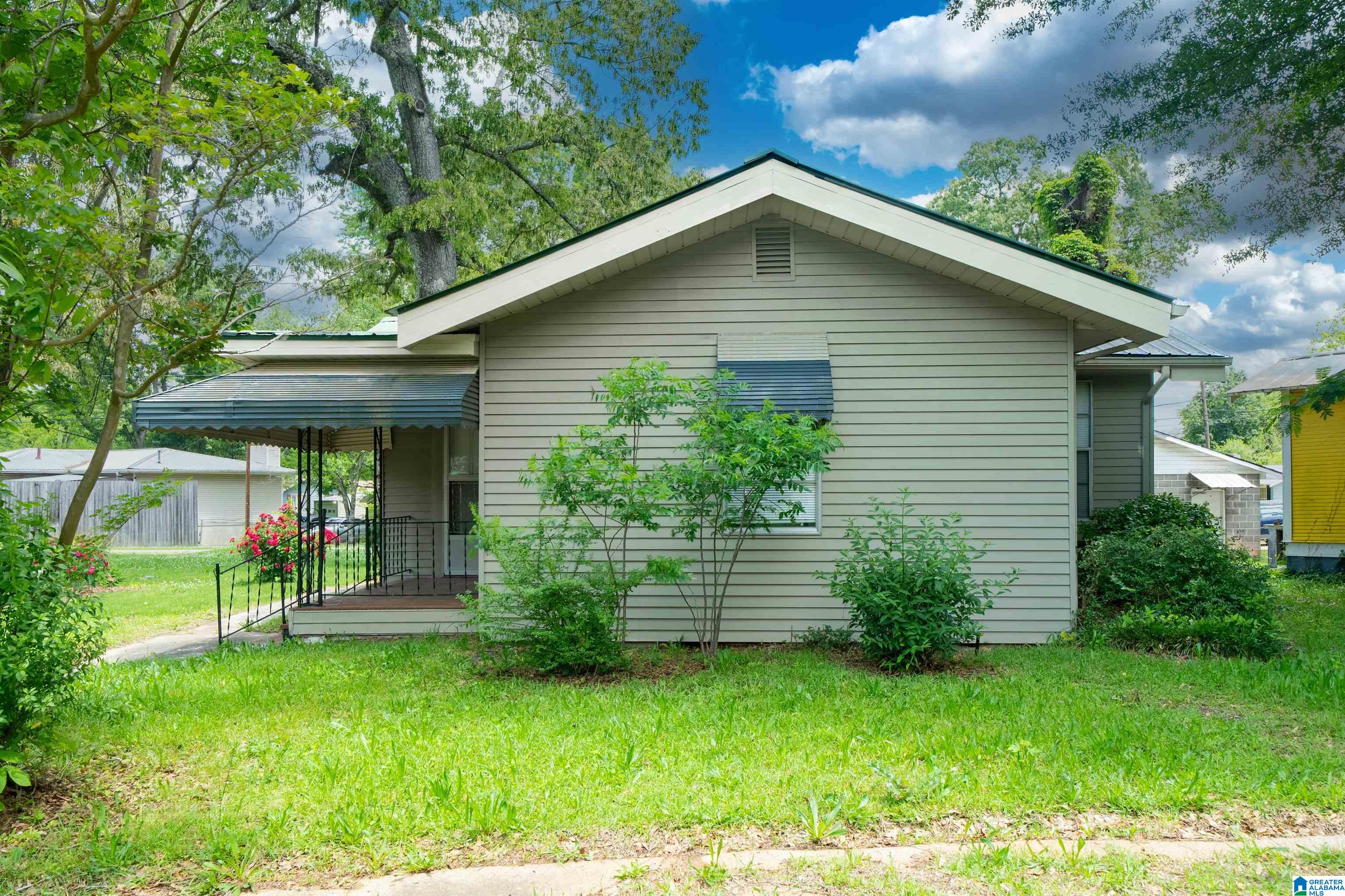 202 Front Street Adamsville, AL 35005 - Photo 1 of 23