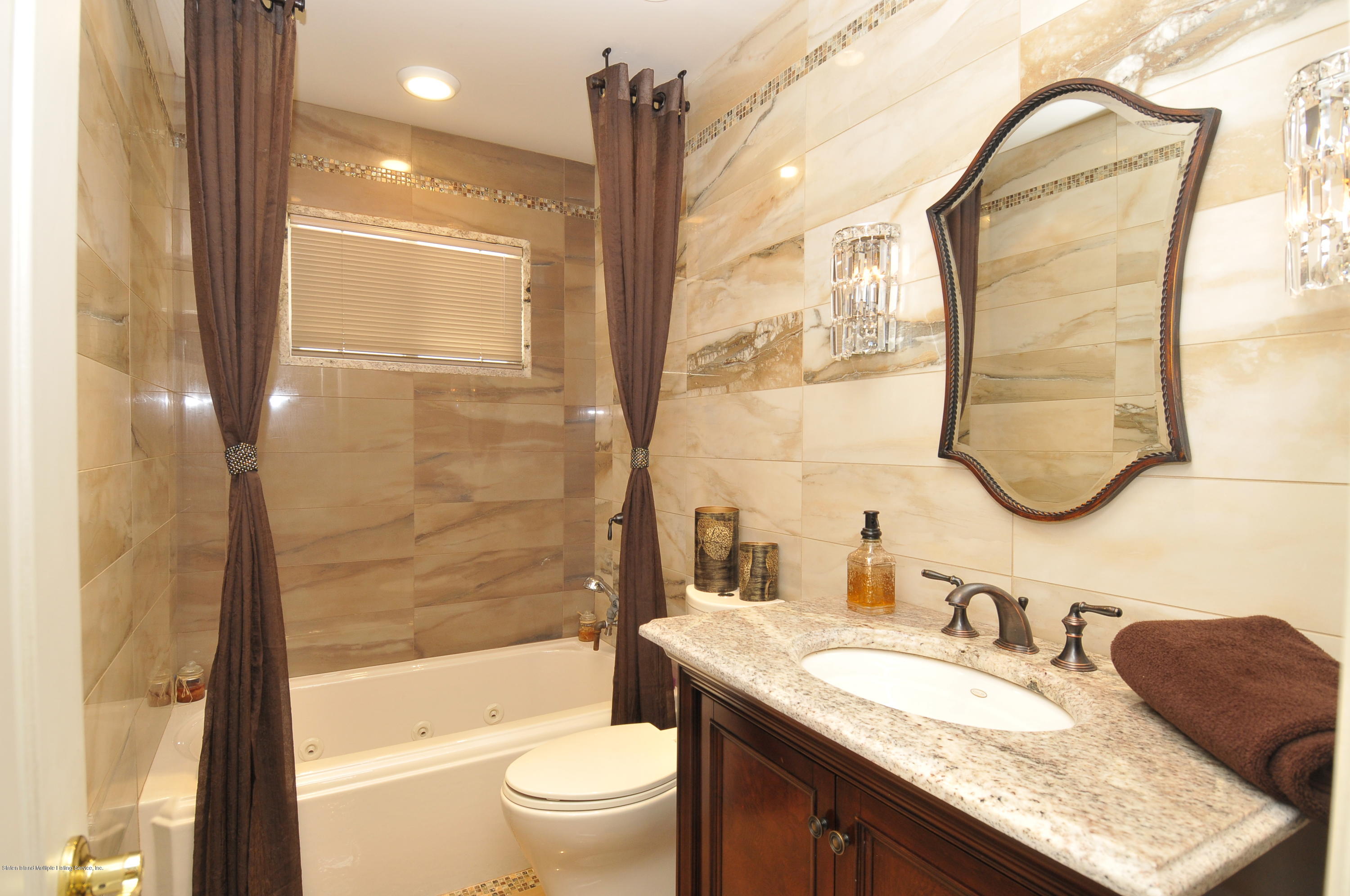 346 Green Valley Road Staten Island, NY 10312 - Photo 20 of 23 EC991190-D2D5-43C6-9BFD-398855F52DCB