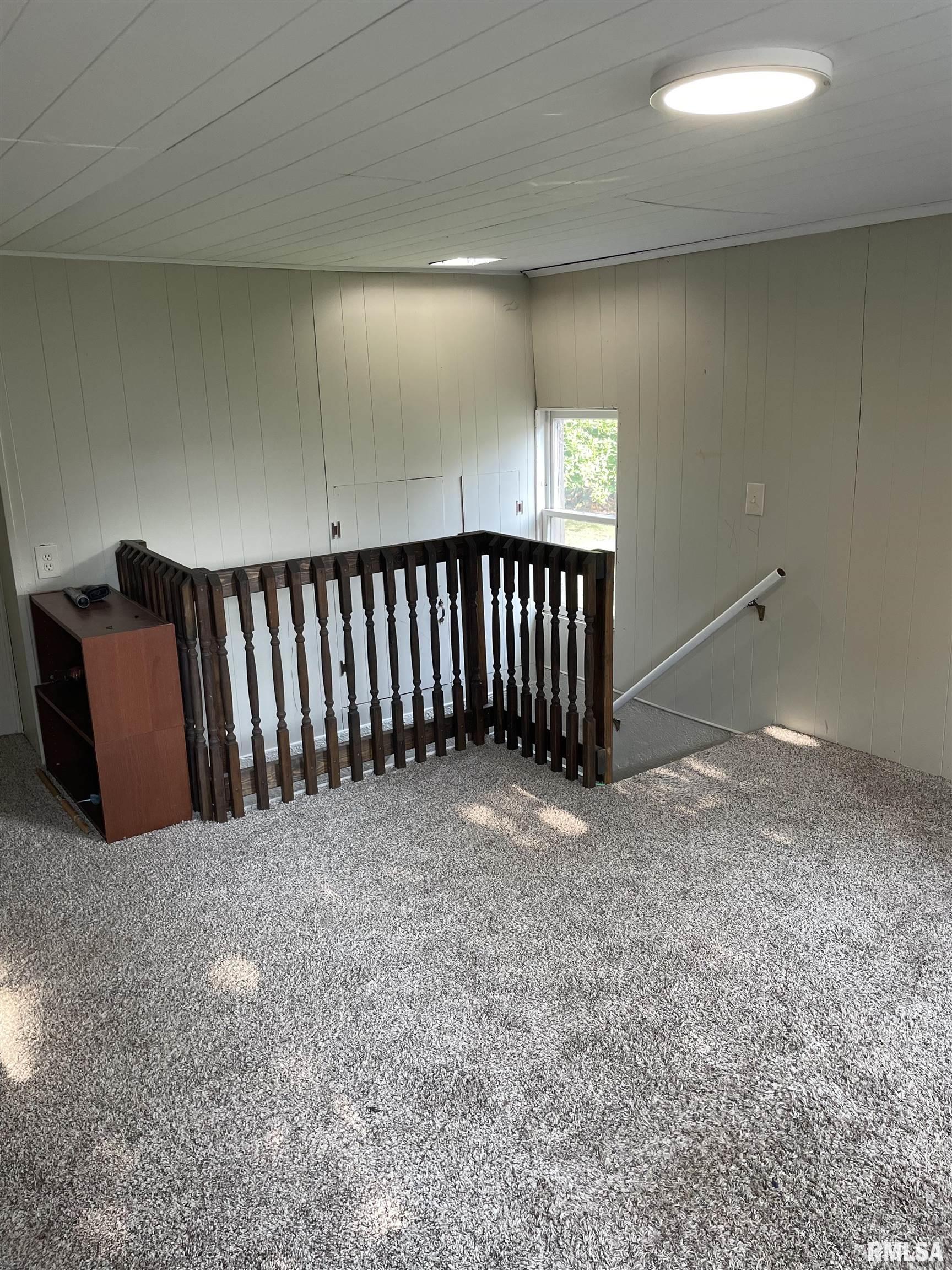 840 Edgehill Road Jacksonville, IL 62650 - Photo 33 of 41 Gallery Image 33