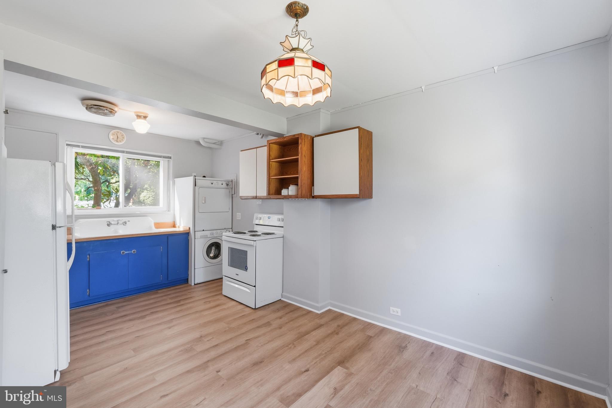 29 B Ridge Road Greenbelt, MD 20770 - Photo 7 of 16 Kitchen