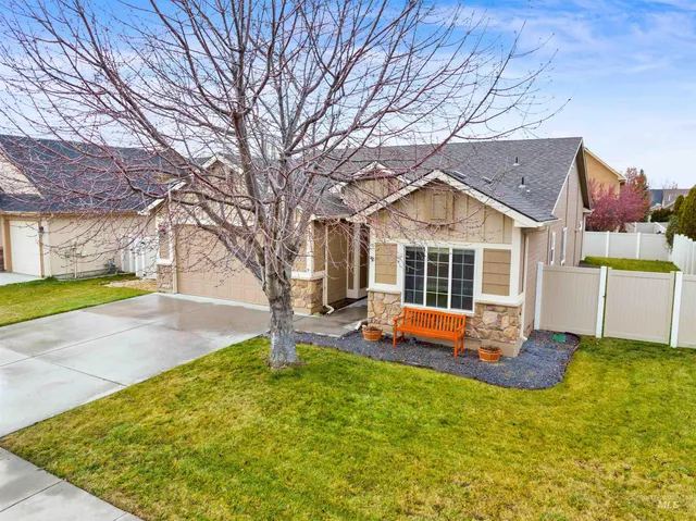 $450,000 | 10306 Fallow Field Street, Nampa, ID 83687
