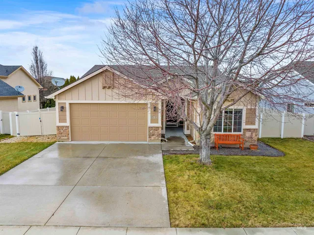 $450,000 | 10306 Fallow Field Street, Nampa, ID 83687