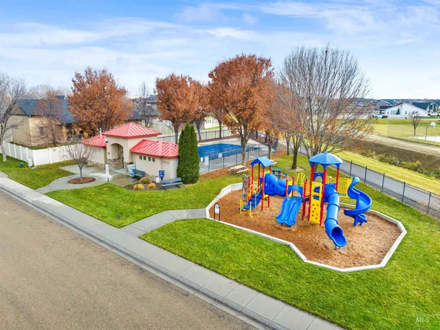 $450,000 | 10306 Fallow Field Street, Nampa, ID 83687