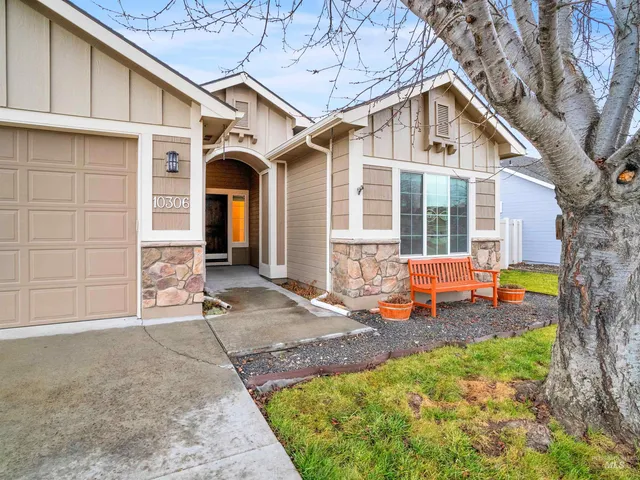 $450,000 | 10306 Fallow Field Street, Nampa, ID 83687