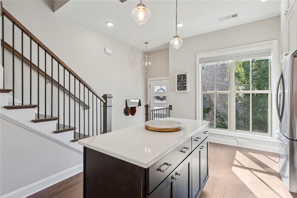 4219 Deming Circle Sandy Springs, GA 30342 - Photo 6 of 40