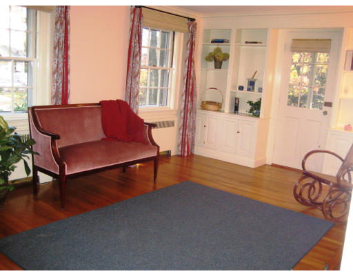 9 Ingleside Road Needham, MA 02492 - Photo 7 of 17