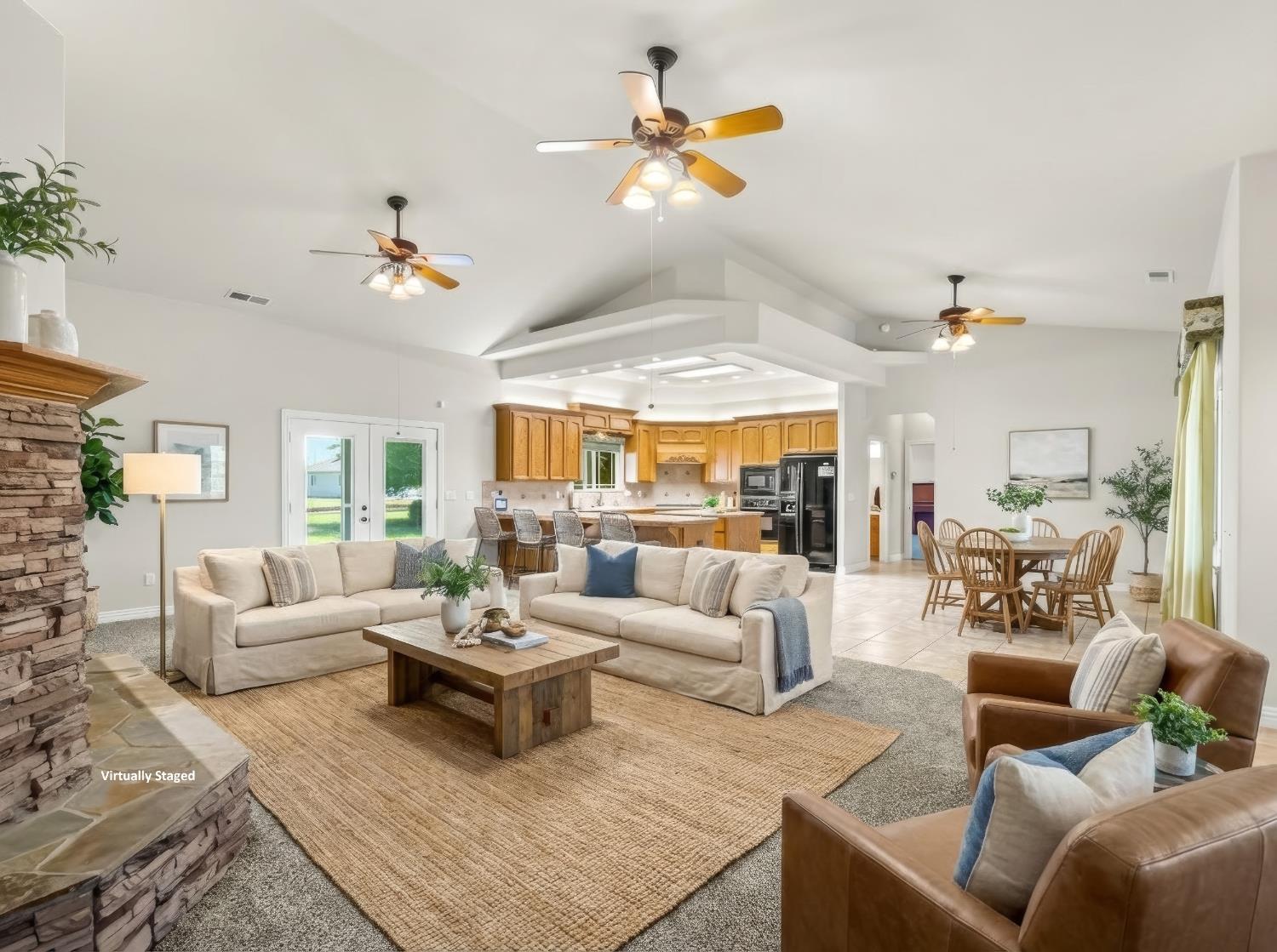 16389 Monreal Road Madera, CA 93636 - Photo 5 of 52 a living room with furniture