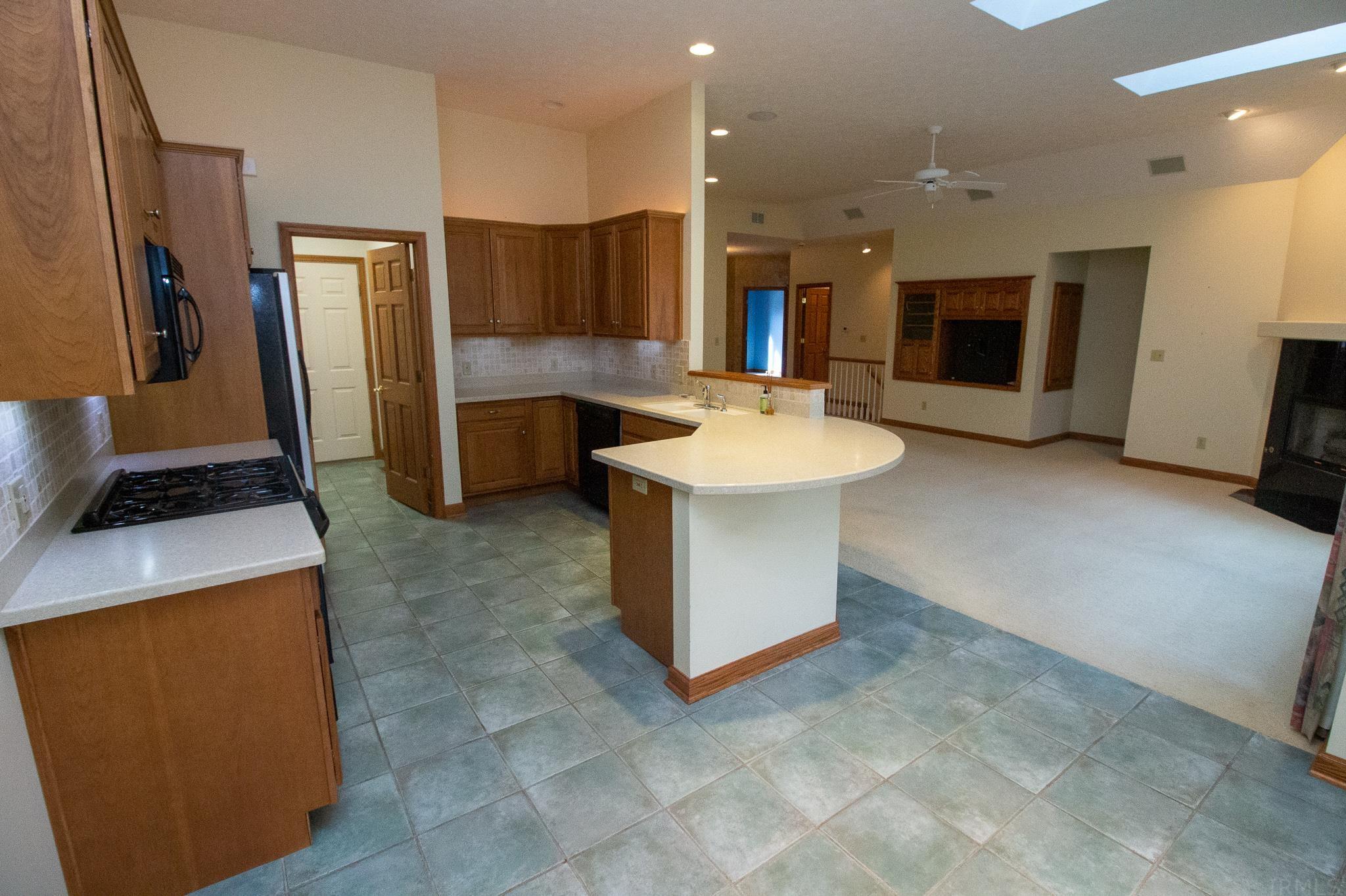 1734 Skyline Road Lafayette, IN 47905 - Photo 10 of 32 Gallery Image 10