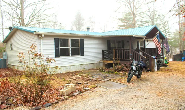 $255,000 | 238 Hanging Rock Road, Harriman, TN 37748