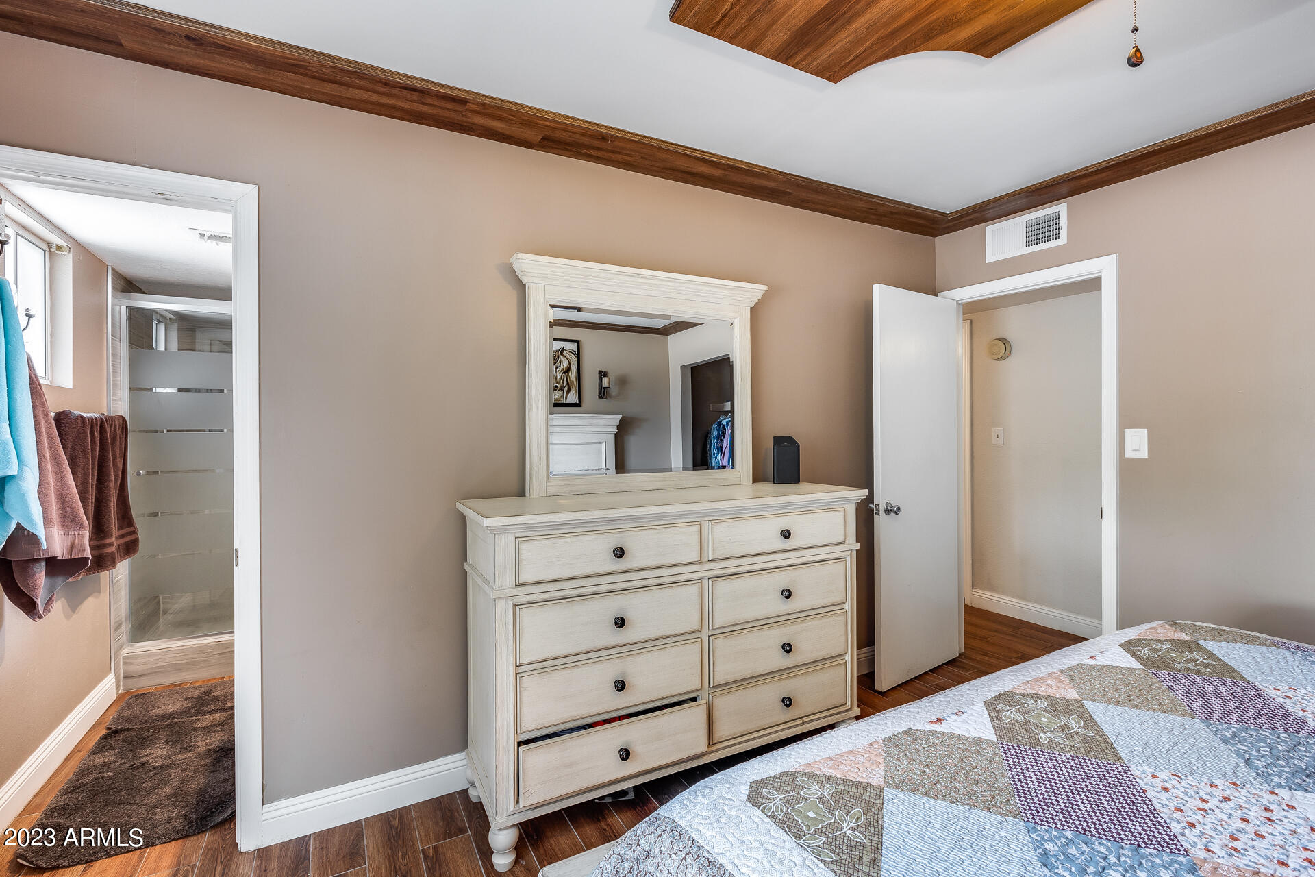 7818 West Cheery Lynn Road Phoenix, AZ 85033 - Photo 13 of 22 Gallery Image 13