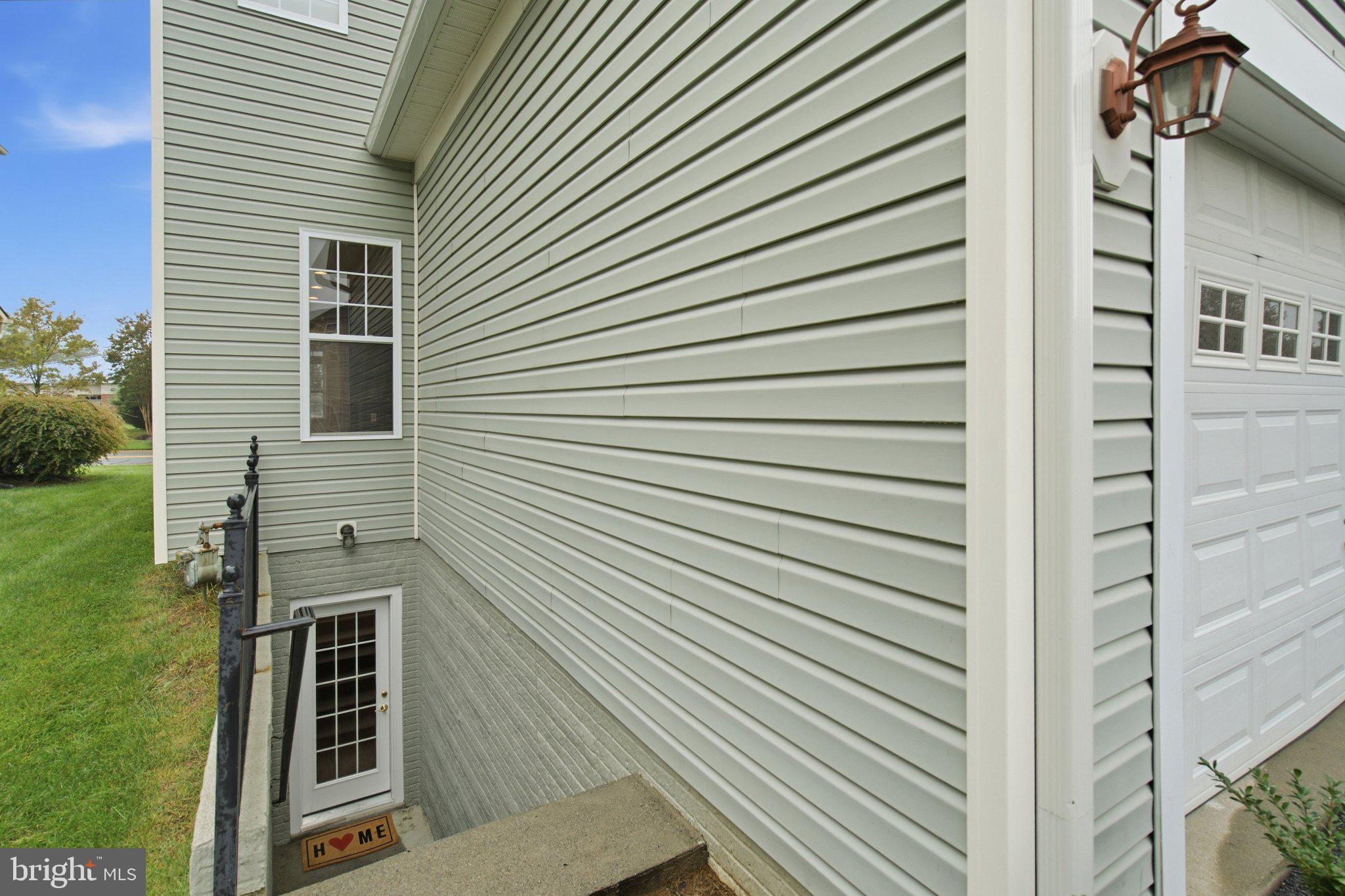 25170 Mineral Springs Circle Stone Ridge, VA 20105 - Photo 23 of 27 Private off-street entrance, easy access from...