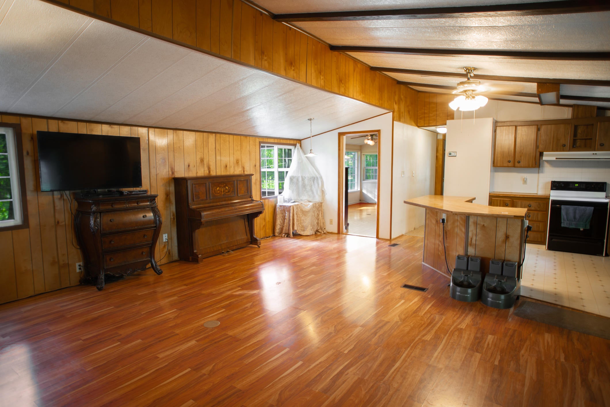 2582 Crowfoot Road Eagle Point, OR 97524 - Photo 11 of 22 DPE01580-Edit