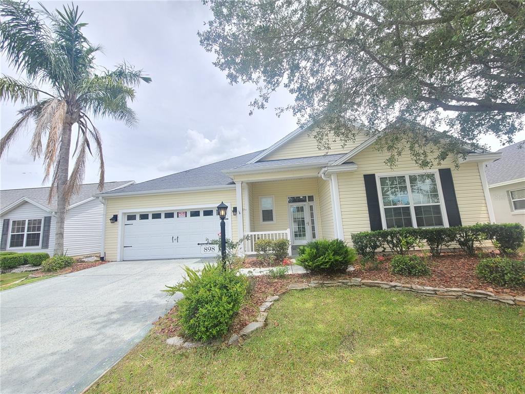 898 Moses Loop The Villages, FL 32162 - Photo 1 of 13