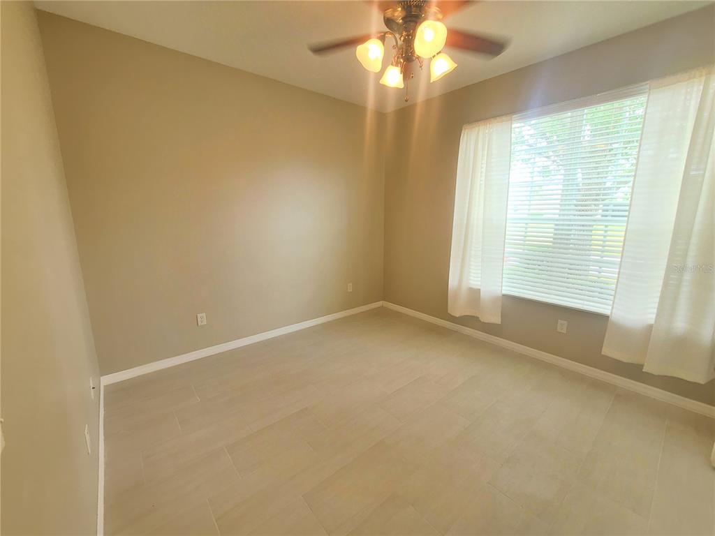 898 Moses Loop The Villages, FL 32162 - Photo 2 of 13